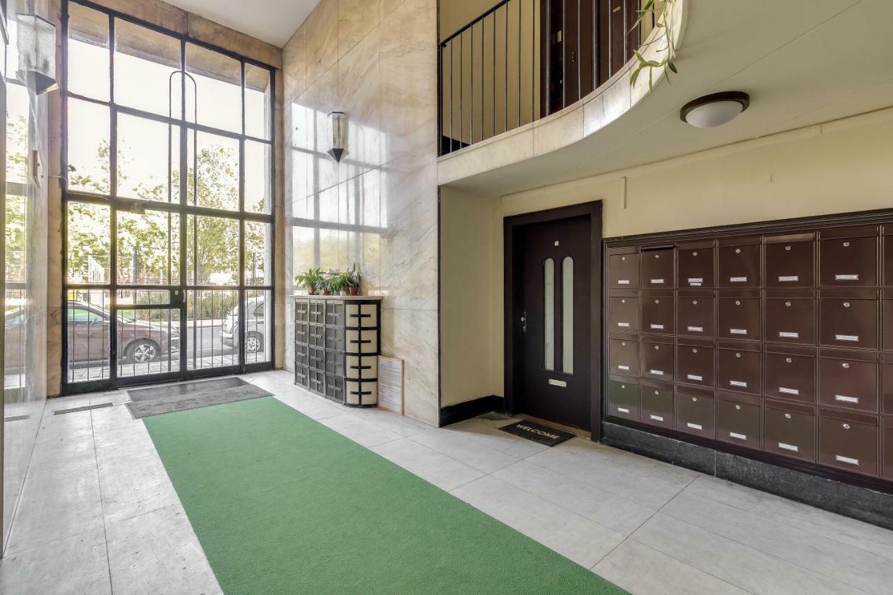 Riverbank Apartment At Parliament Будапеща Екстериор снимка