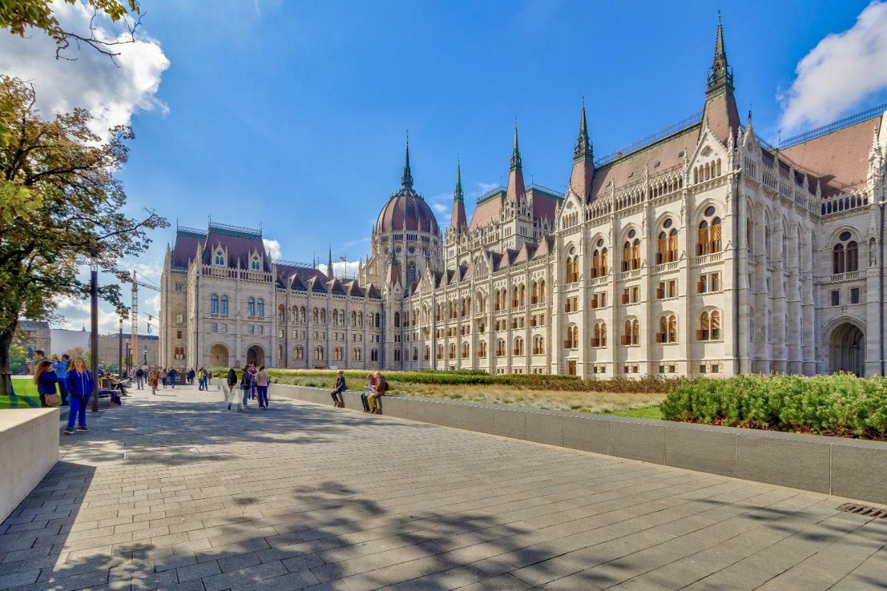 Riverbank Apartment At Parliament Будапеща Екстериор снимка